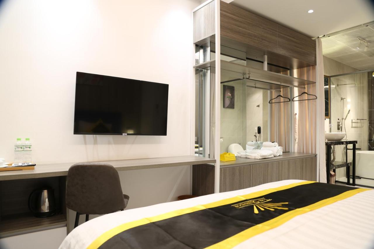 The Queendor Boutique Hotel ホーチミン市 エクステリア 写真