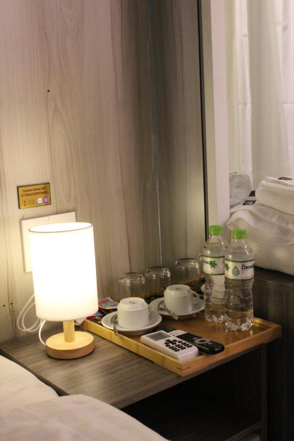 The Queendor Boutique Hotel ホーチミン市 エクステリア 写真
